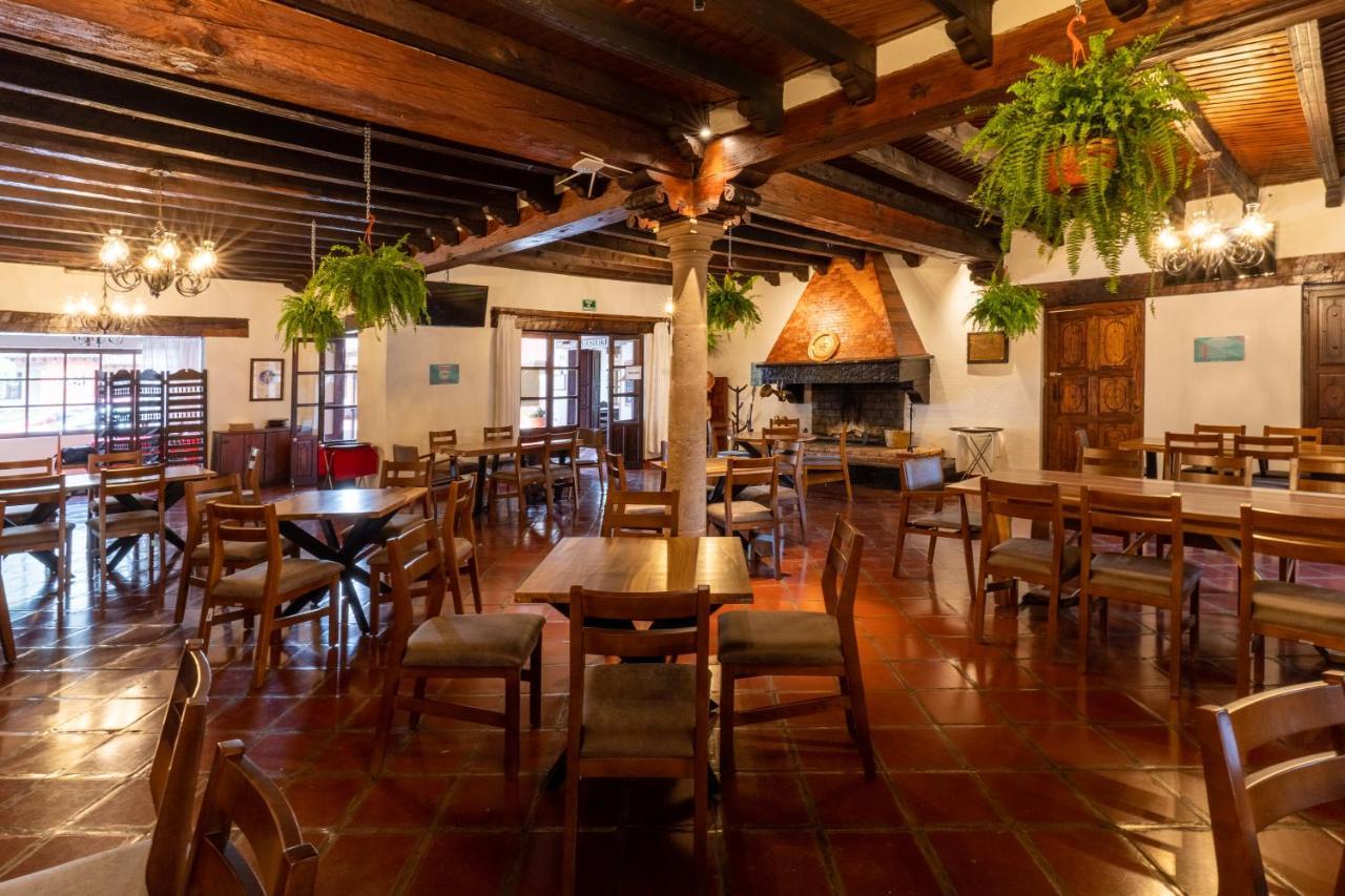 Hosteria San Felipe ปาทซ์คูเอโร ภายนอก รูปภาพ