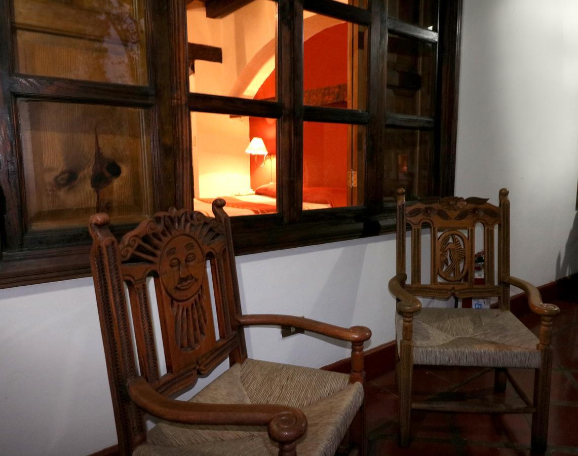Hosteria San Felipe ปาทซ์คูเอโร ภายนอก รูปภาพ